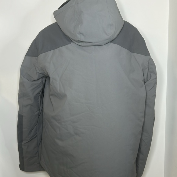 New Era Pinstripe Bowl Yankee Stadium Gray down Jacket Mens Size Small - Picture 7 of 15